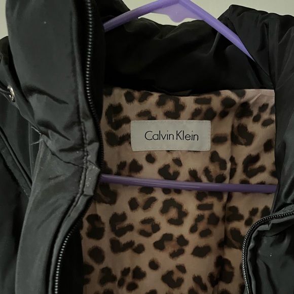 Calvin Klein duck down puffer coat - Picture 5 of 9